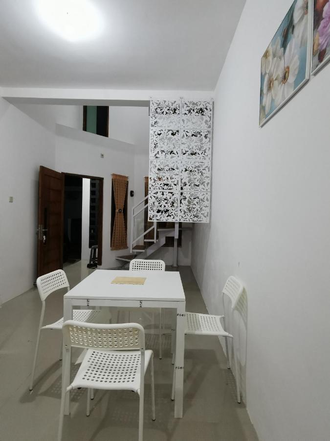 Ambarukmo Green Hill / Ma 8 Yogyakarta Exterior foto