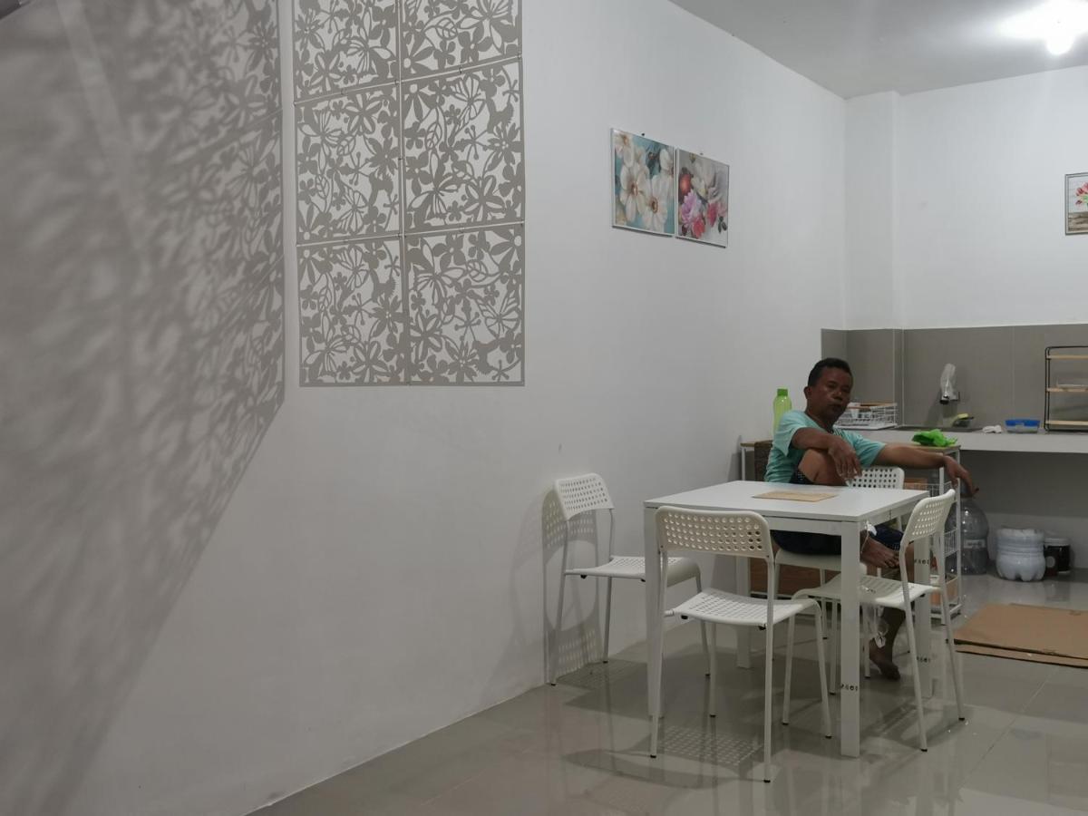 Ambarukmo Green Hill / Ma 8 Yogyakarta Exterior foto