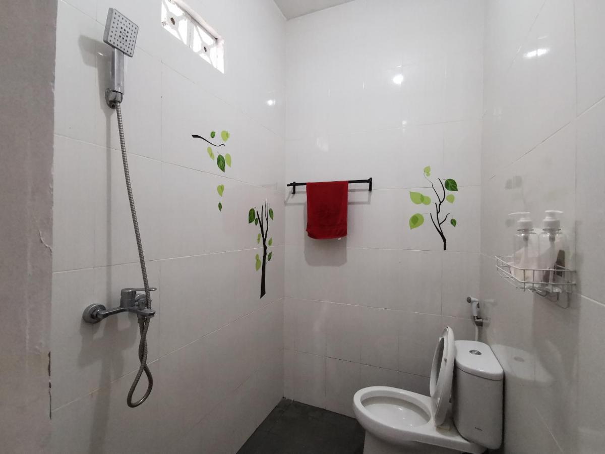 Ambarukmo Green Hill / Ma 8 Yogyakarta Exterior foto